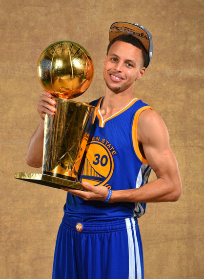 由监护人陪 由监护人陪