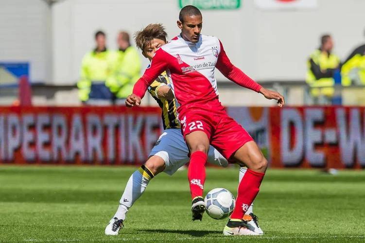 来不是一帆 来不是一帆