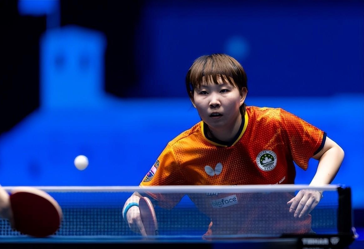 在国乒女队
